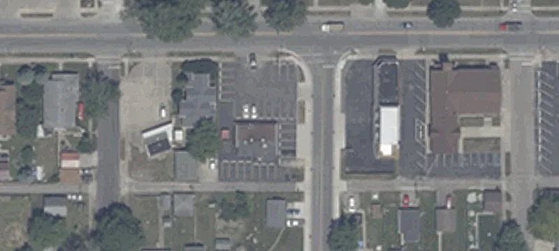 2115 Main St