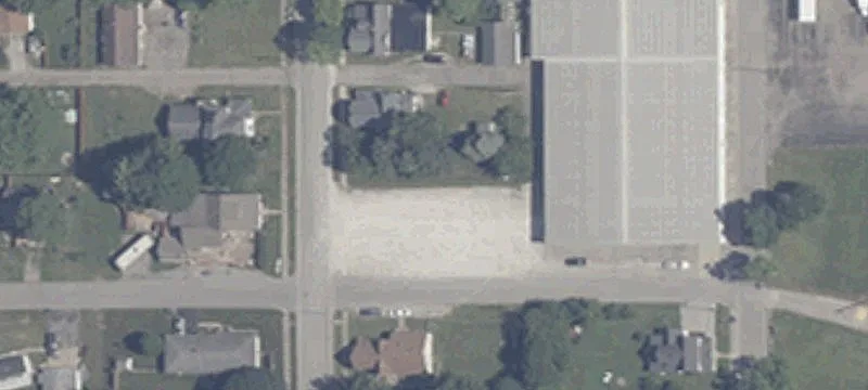807 Main St