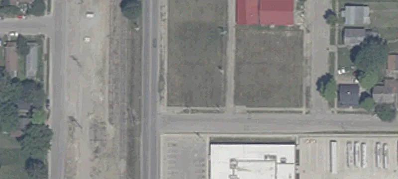 1600 Western Ave