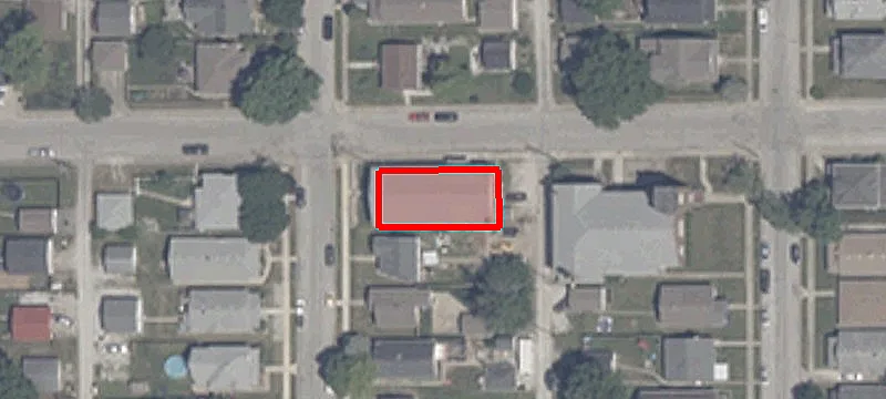 102 9th Ave
