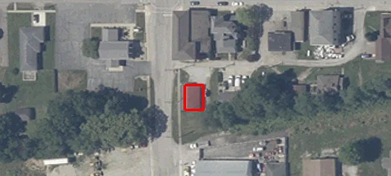 4945 Iowa St