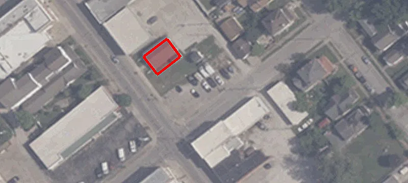 928 Main St