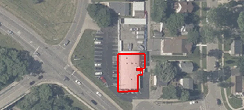 858 Lincolnway