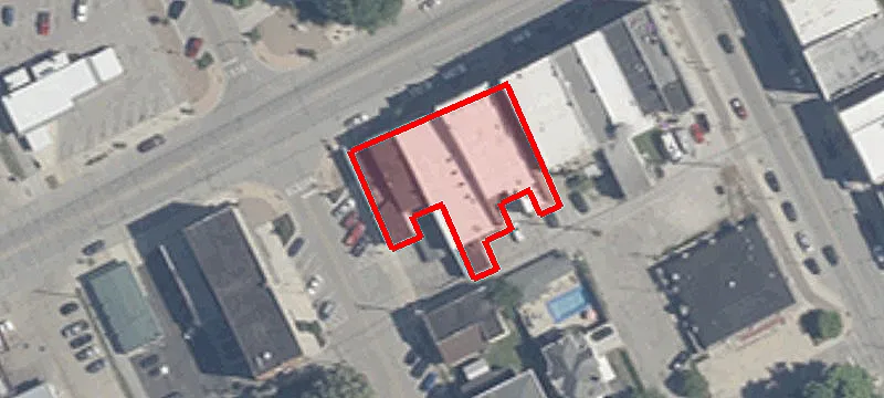 120 Main St