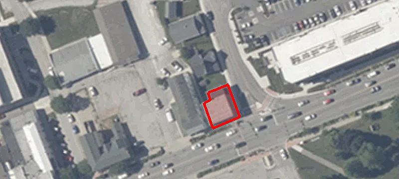 118 Main St