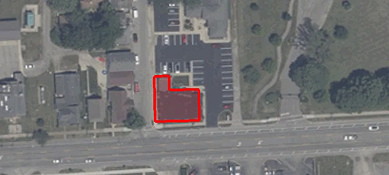 802 Main St