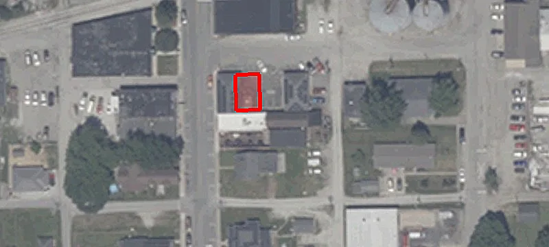 732 Main St