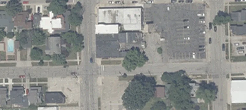 418 Main St
