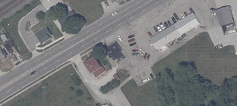 6411 Broadway