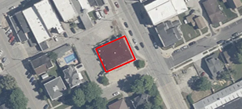 101 Frnt St