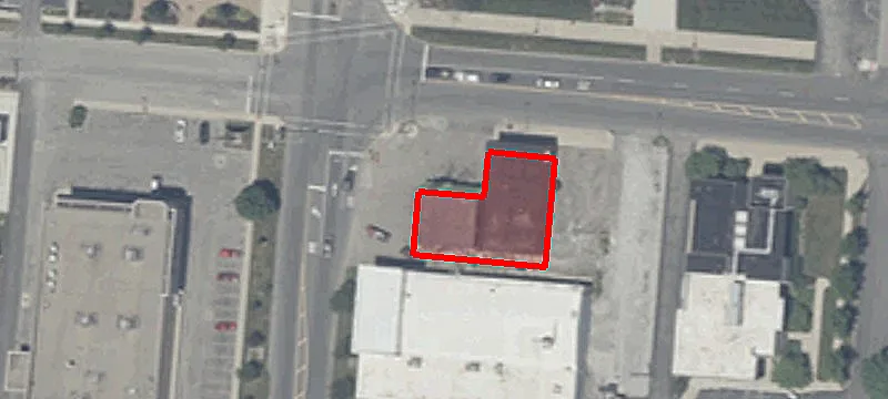901 Main St