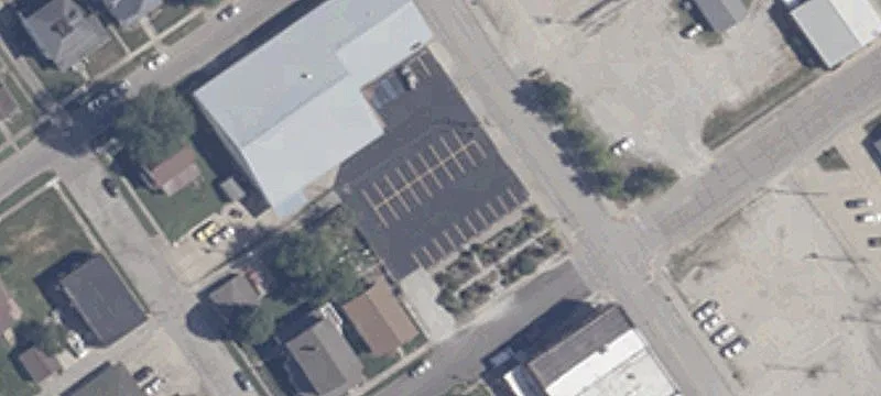 4th At N Main St