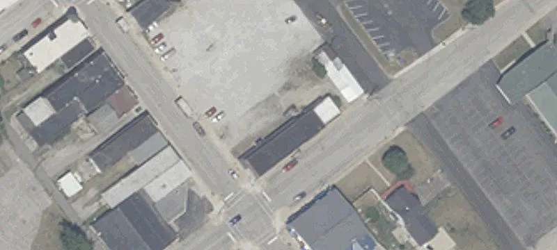 201 Ln St