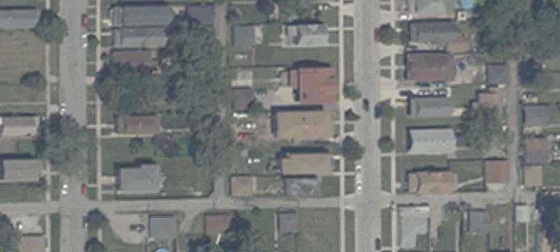 4934 Oak Ave