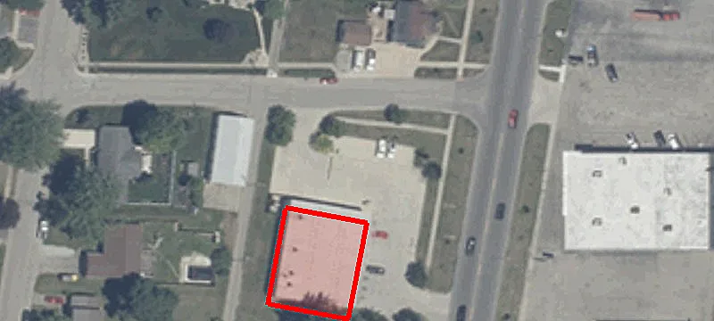 1502 Main St