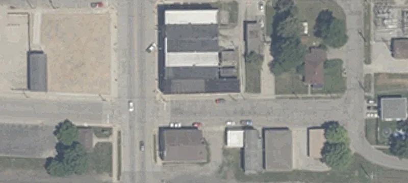 100 Van Vleek St
