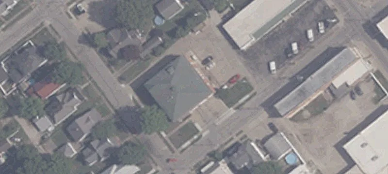 928 Vigo St