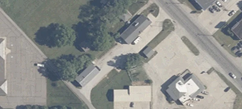 1301 Lincolnway E