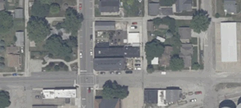 908 Main St