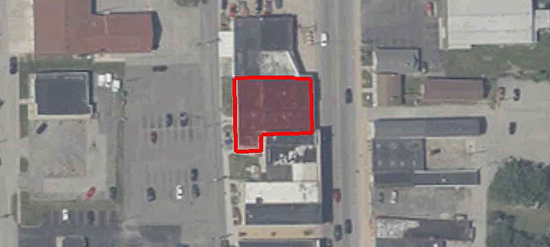 124 Main St