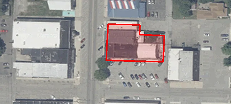 625 Main St