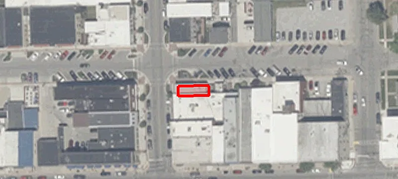 122 Main St