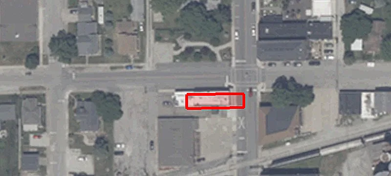 825 Main St