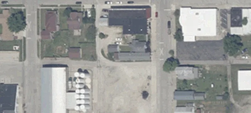 124 Main St