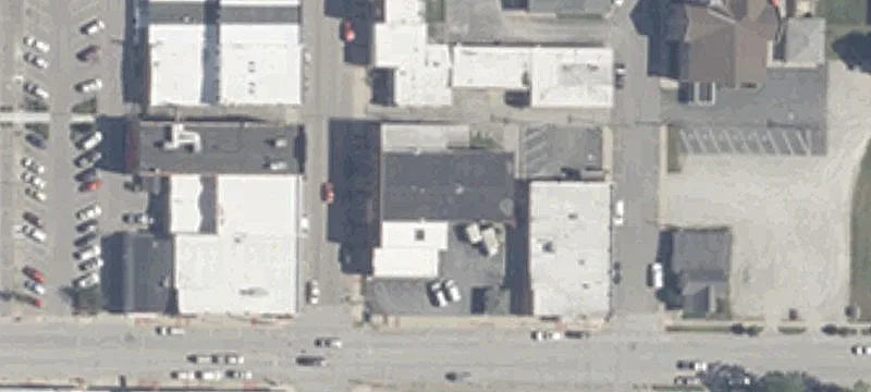 32 Ctr St