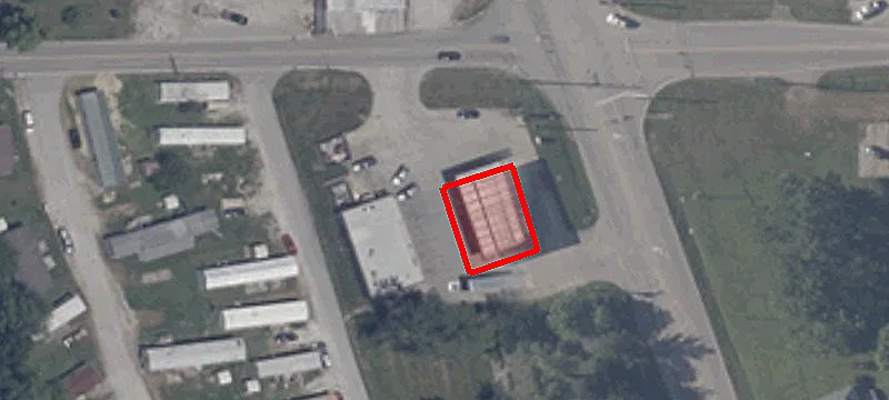 705 Lk W Rd