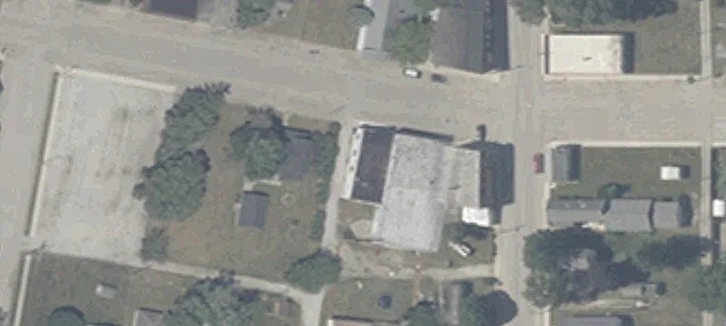 12 Davis St