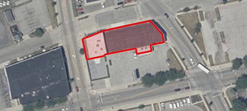 400 Main St