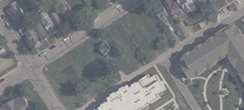 1013 Cherry St