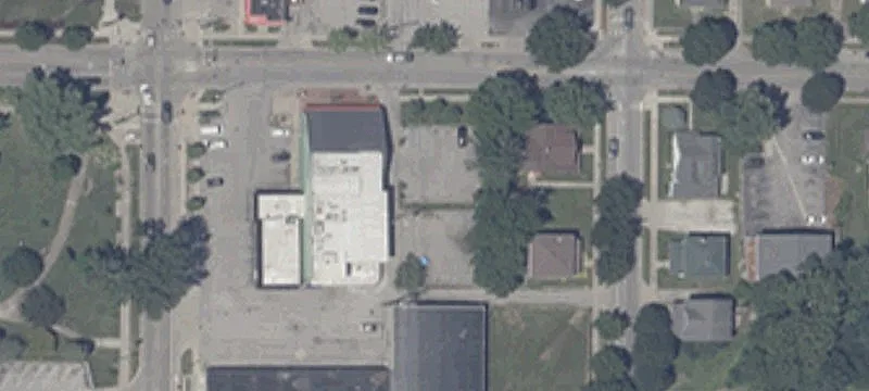 112 2nd St