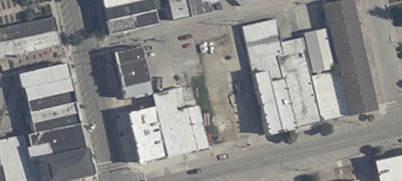 Ee Of 203rd Pearl St St