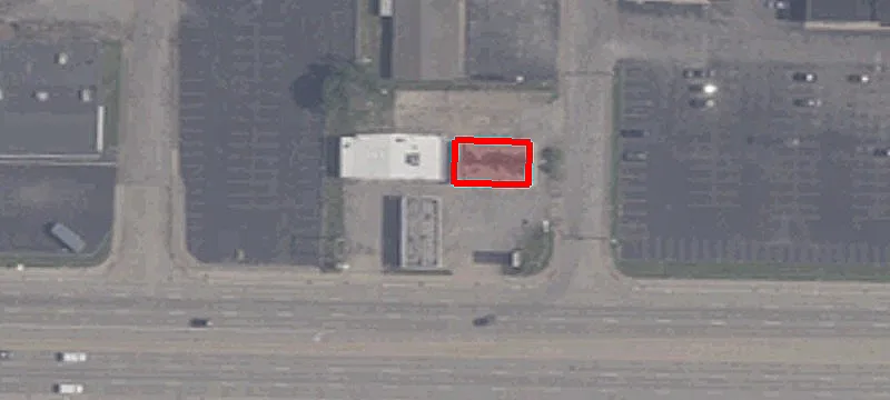 320 Diamond Ave