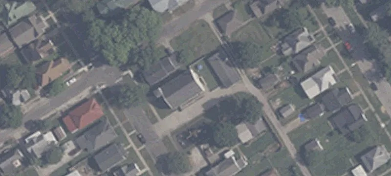16 Reel Ave