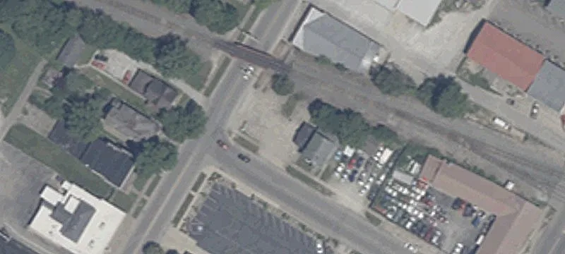 1002 Central Ave