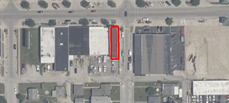 201 Main St