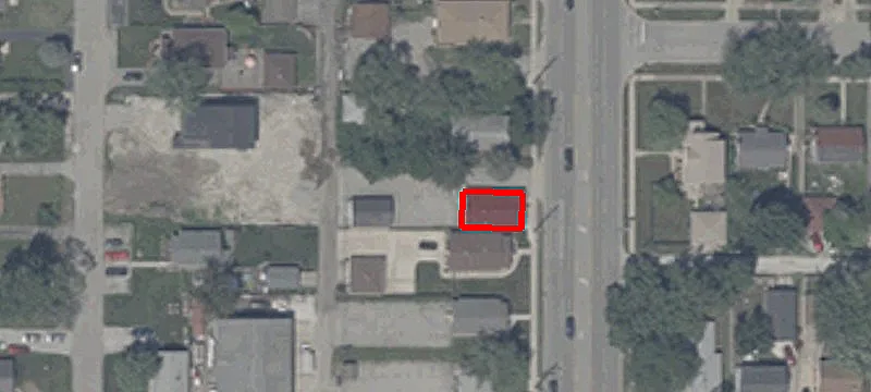 8536 Kennedy Ave