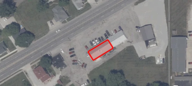 6383 Broadway
