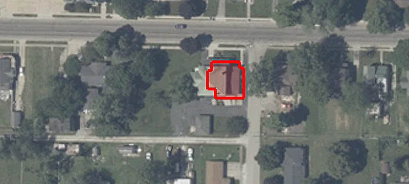 129 Main St