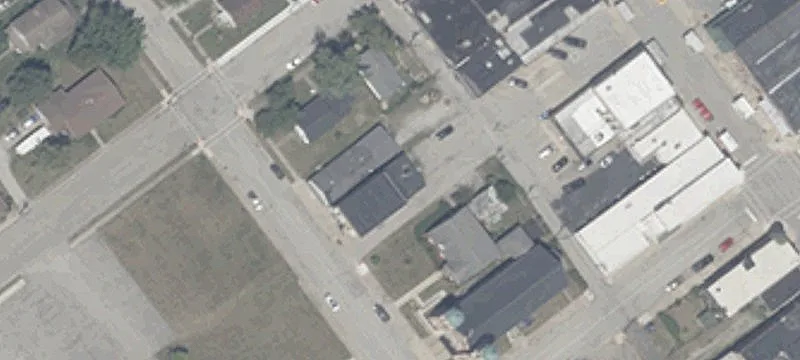 305 Keller Ave