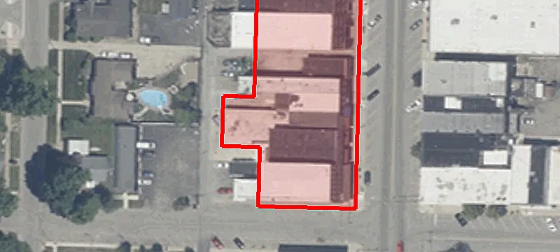 724 Main St