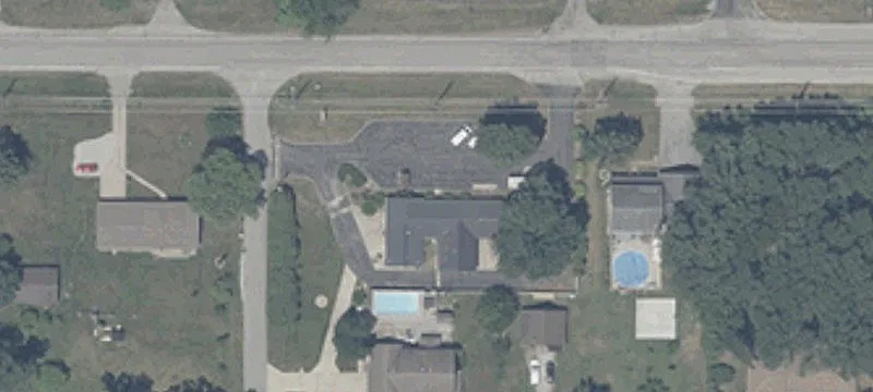 4745 State Rd 10