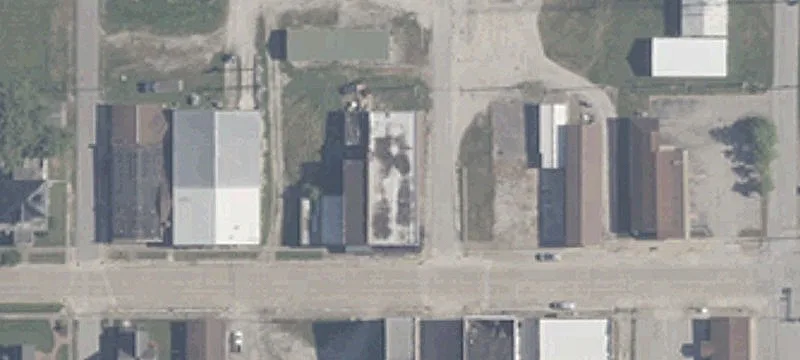 201 Main St