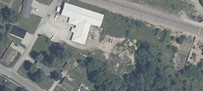 105 Lakeview Dr
