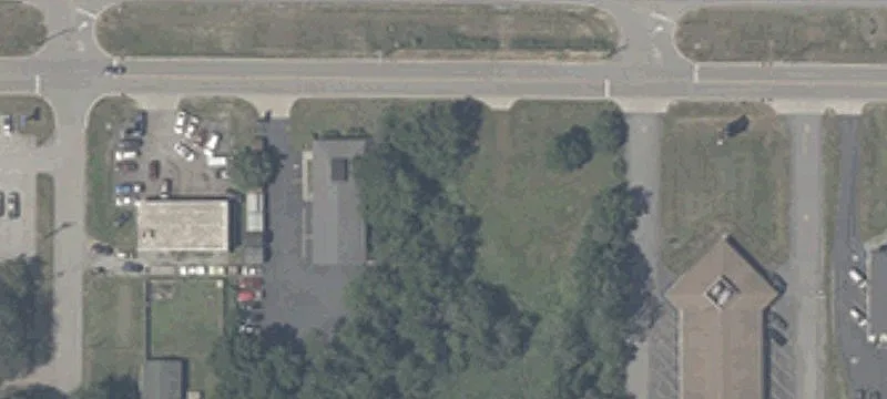 1213 Lincoln Hwy