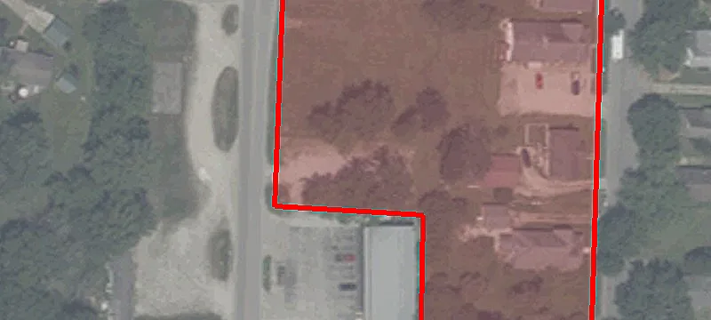 523 Section St