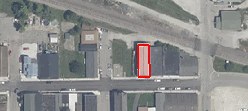116 Carr St